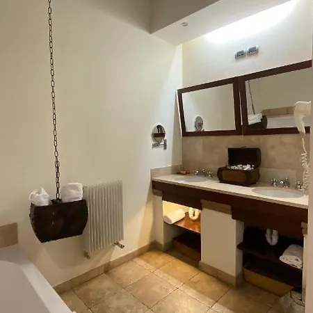 Hotel Vogue 4*