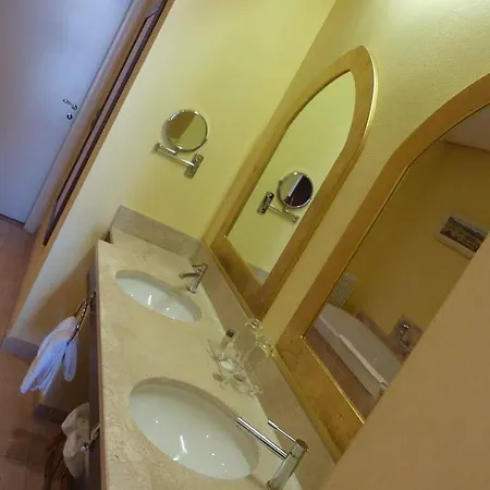 Vogue 4* Arezzo