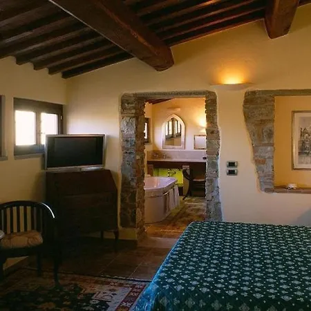 Hotel Vogue 4*