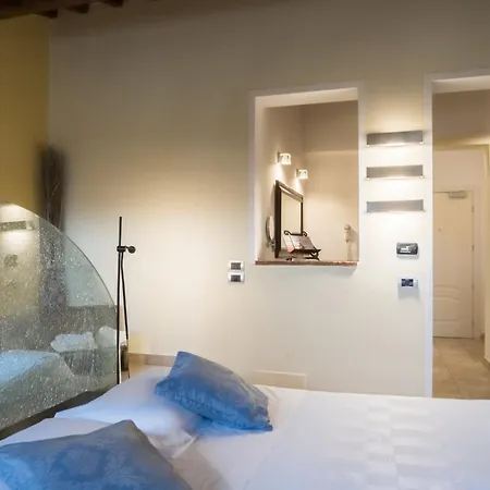 Vogue 4* Arezzo