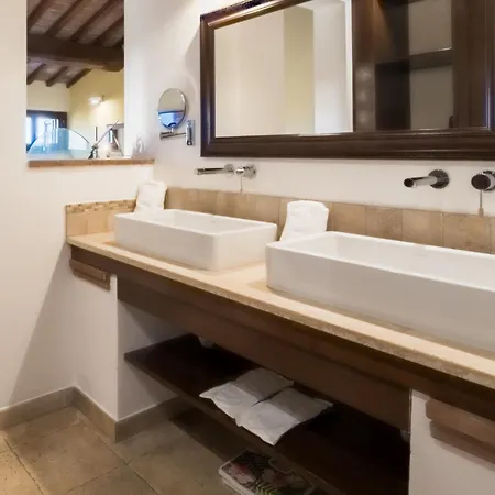 Vogue 4* Arezzo