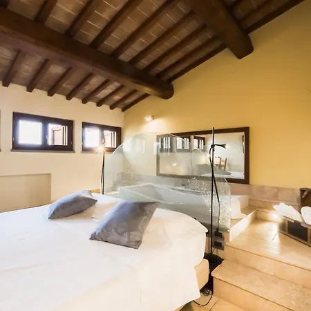 Vogue Hotel