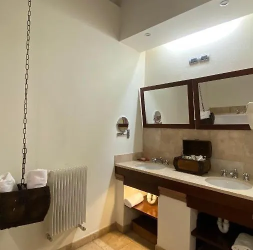 Vogue Hotell 4*
